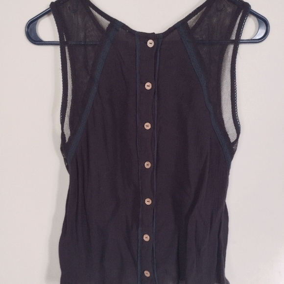 Free People lace and mesh cropped tank - Picture 2 of 5